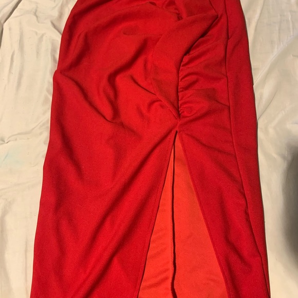 Her first kiss midi dress - Picture 4 of 5